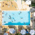 キャンプ場 Confortable Avec Terrasse Pour 6 Personnes - Api-1-52-192 ボーモン・デュ・ペリゴール